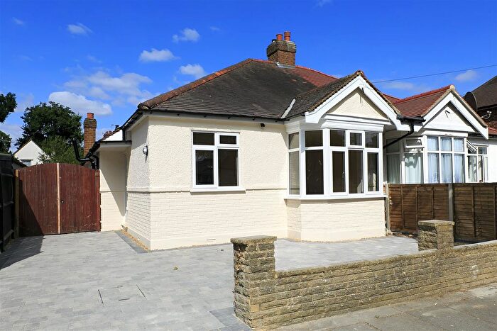 3 Bedroom Bungalow To Rent In Coniston Road, Whitton, Twickenham, TW2