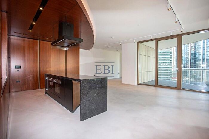 3 Bedroom Apartment For Sale In Park Drive, London, E14