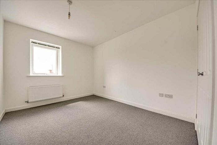2 Bedroom Apartment To Rent In Waterside Road, Wellingborough, Northants, NN8