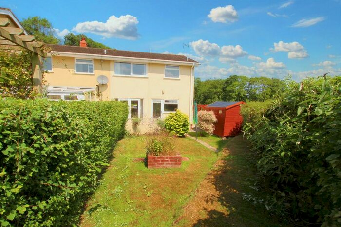 3 Bedroom Semi-Detached House For Sale In Glanafon, Aberaeron, SA46