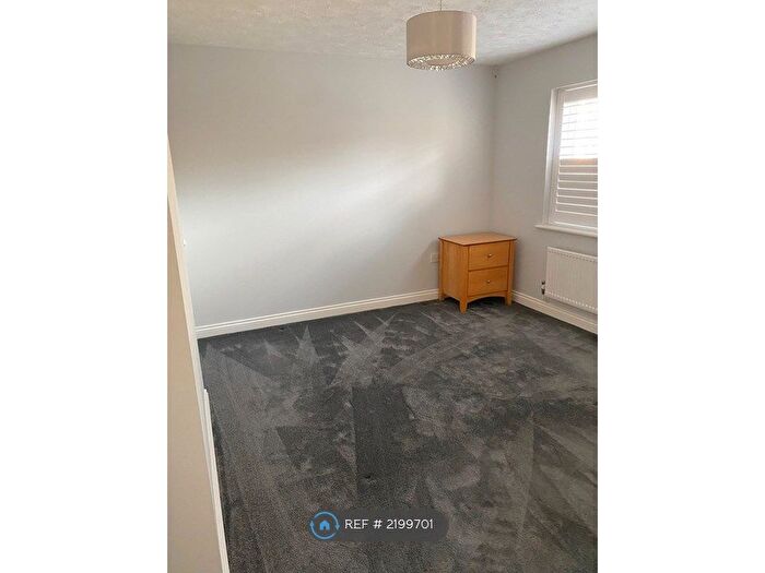 4 Bedroom Detached House To Rent In Skye Close, Cosham, Portsmouth, PO6