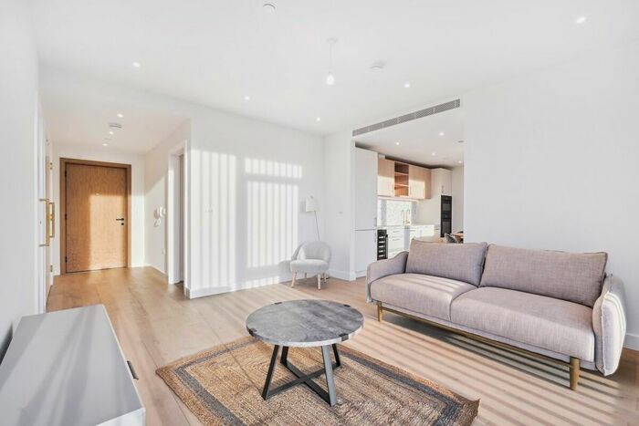 1 Bedroom Flat To Rent In Brill Place, London, NW1