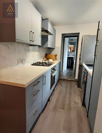 4 Bedroom Terraced House To Rent In Lottie Road, Birmingham, B29