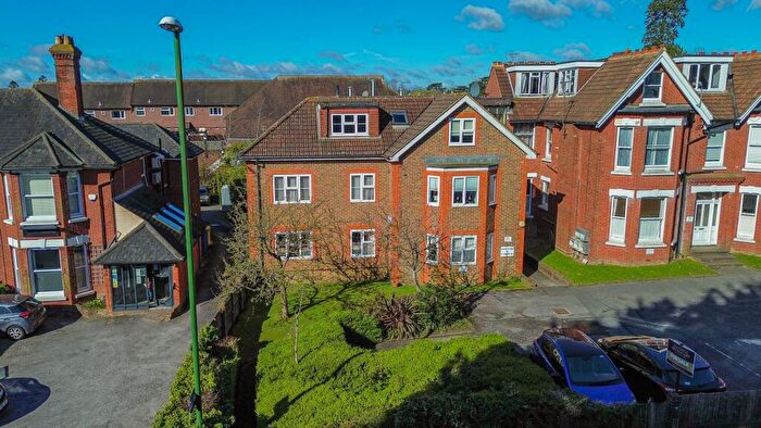 1 Bedroom Flat For Sale In Hazelgrove Road, Abigail House Hazelgrove Road, RH16