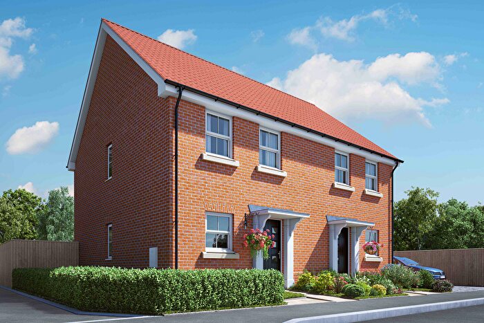 3 Bedroom Semi Detached House For Sale In Greenfields Road, East Dereham, NR20