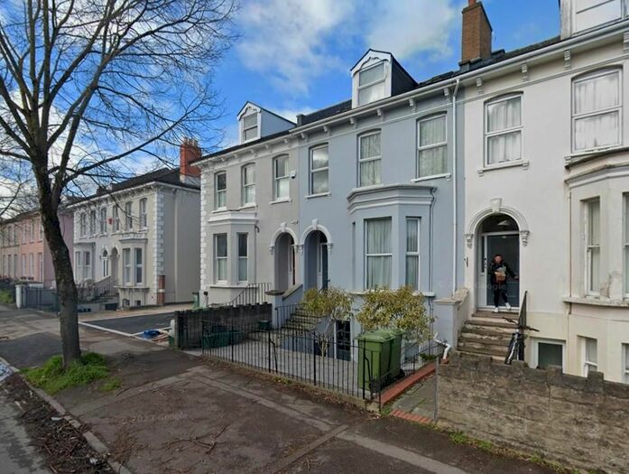 4 Bedroom Property To Rent In Hewlett Road, Cheltenham, GL52