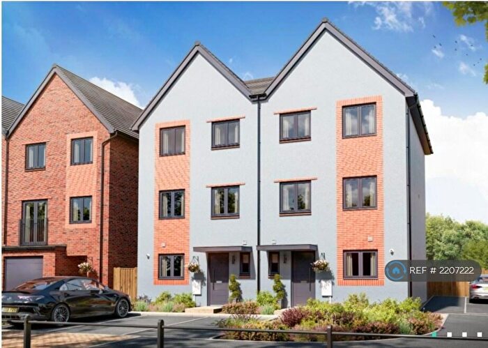 4 Bedroom Semi-Detached House To Rent In Baylis Gardens, Stoke Gifford, Bristol, BS34