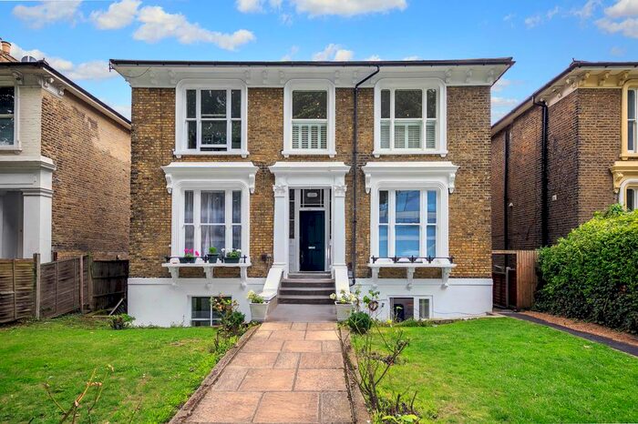 1 Bedroom Flat To Rent In Chiswick High Road, Chiswick W4