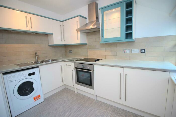2 Bedroom Flat To Rent In Taylors Court, Monk Street, Newcastle Upon Tyne, NE1