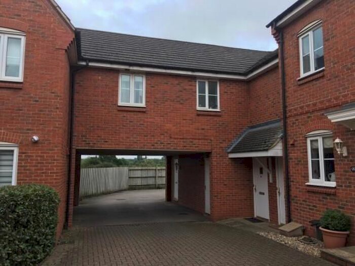 1 Bedroom Flat To Rent In The Meadows, Old Stratford, Milton Keynes, MK19