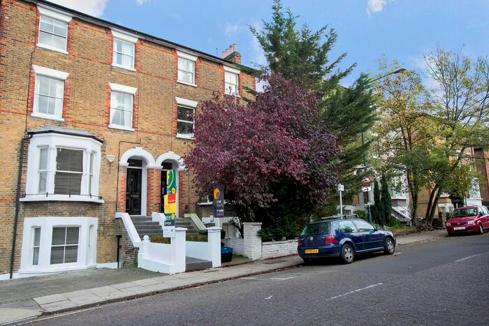 1 Bedroom Flat To Rent In Church Road, Richmond, TW10