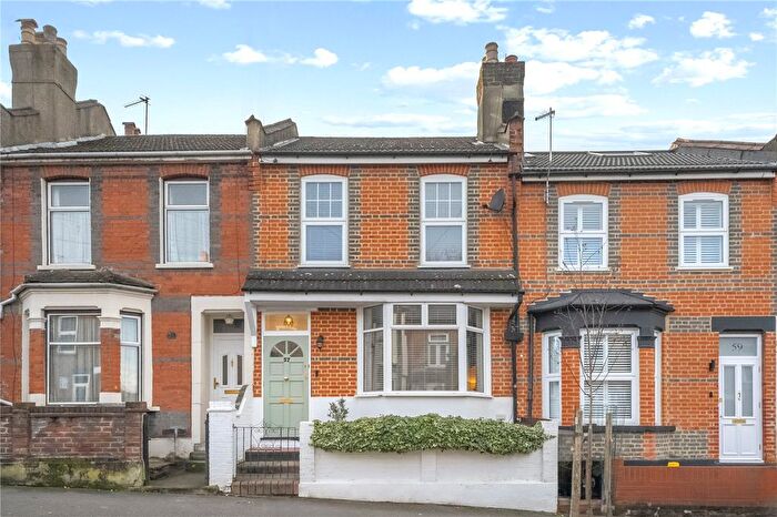 2 Bedroom Terraced House For Sale In Luton Road, Walthamstow, London, E17