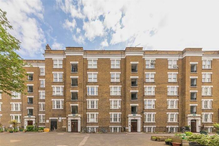 1 Bedroom Flat To Rent In Old Kent Road, London, SE1
