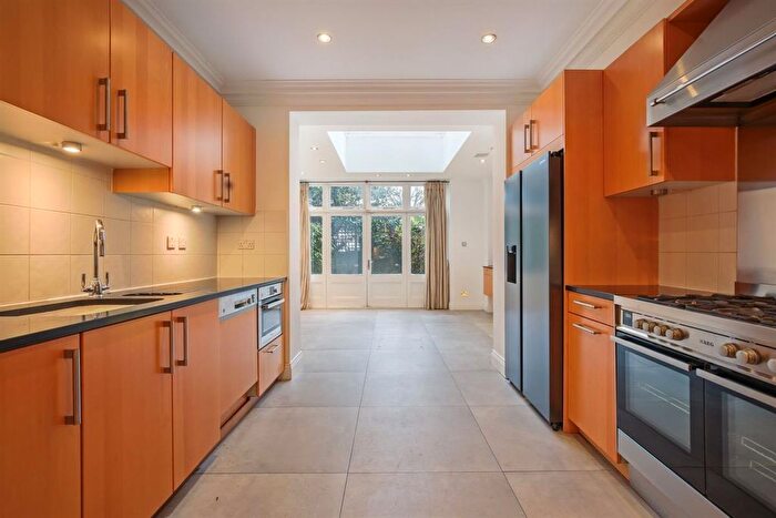 5 Bedroom Semi-Detached House To Rent In Steeles Road, London, NW3