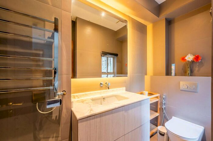 3 Bedroom Maisonette To Rent In Comeragh Road, Barons Court, London, W14