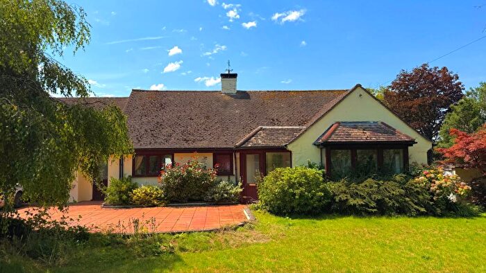 4 Bedroom Detached House For Sale In Farthing Common, Lyminge, CT18