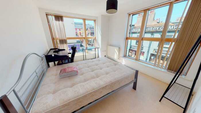 2 Bedroom Flat To Rent In Regent Street, BN1