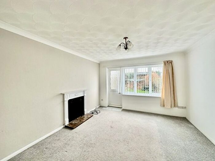 2 Bedroom Semi-Detached House For Sale In Carpenter Close, Hythe, Southampton, SO45