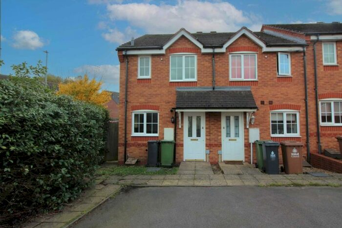 2 Bedroom Terraced House To Rent In Squires Gate Road, Willenhall, WV13