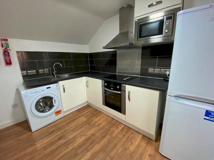 2 Bedroom Flat To Rent In Wilberforce Road, Leicester LE3