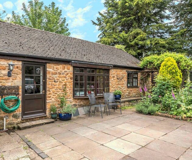 1 Bedroom Apartment To Rent In Bodicote, Banbury, OX15