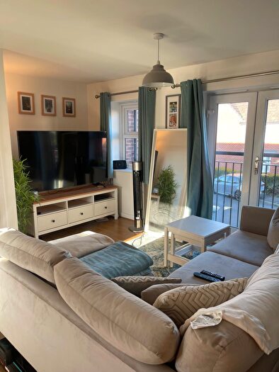 2 Bedroom Flat To Rent In Buttonbush Drive, Stapeley, CW5