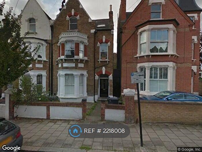 2 Bedroom Flat To Rent In Deronda Road, London, SE24