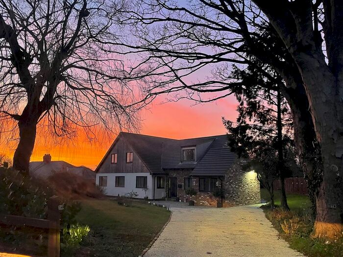 5 Bedroom Detached House For Sale In Victoria Road, Beverley, HU17