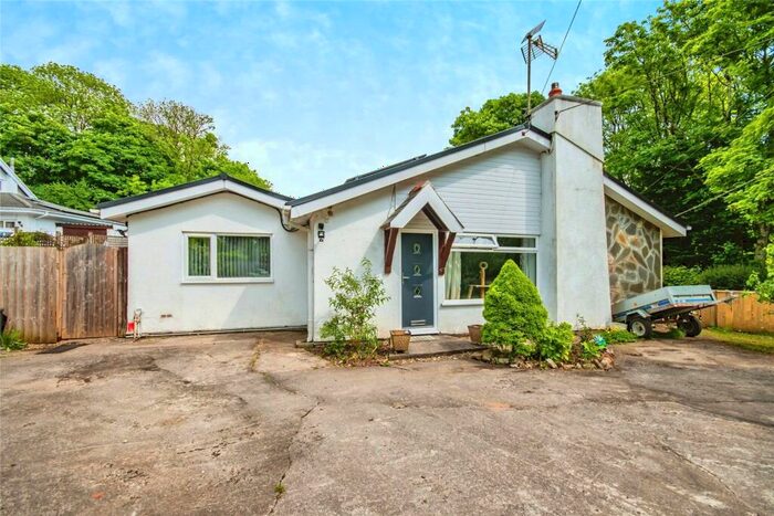 3 Bedroom Bungalow For Sale In St. Florence, Tenby, Pembrokeshire, SA70