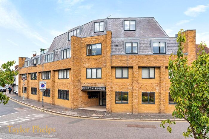 2 Bedroom Apartment For Sale In Church House, Ware - Chain Free, SG12
