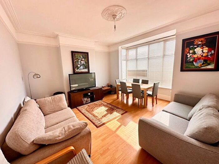 4 Bedroom Semi Detached House To Rent In Brockley Road, London, SE4