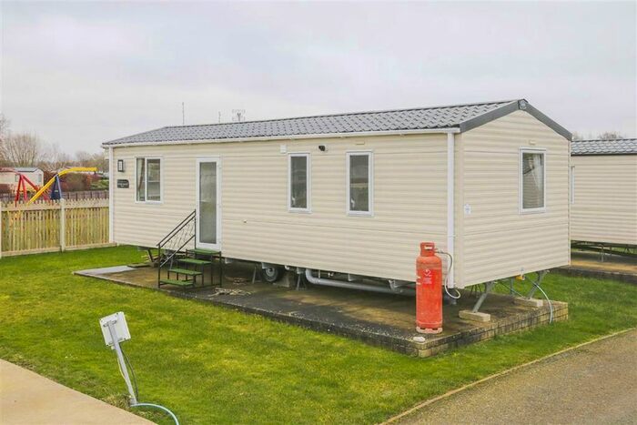 2 Bedroom Detached Bungalow To Rent In Main Street, Cosgrove, Milton Keynes MK19