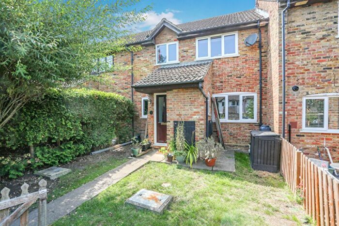 2 Bedroom Terraced House To Rent In Stonecrop Road, Merrow, GU4