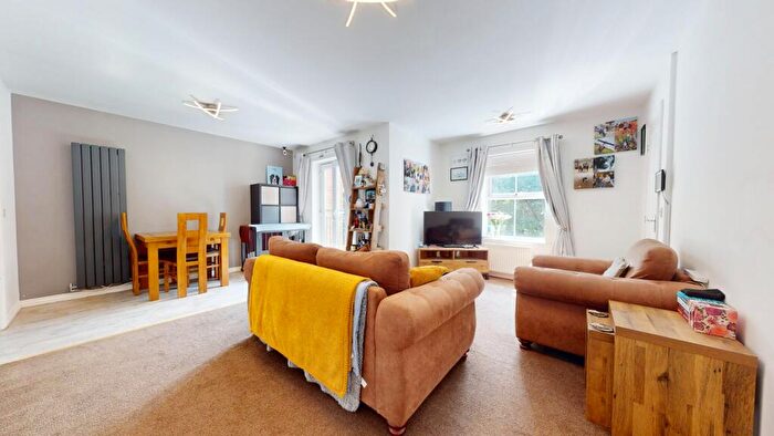 2 Bedroom Apartment For Sale In Hutton Row, South Shields, Tyne And Wear, NE33