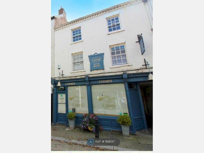 1 Bedroom Flat To Rent In Kirkgate, Ripon, HG4