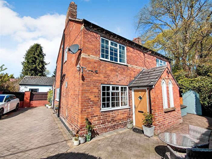4 Bedroom Detached House For Sale In School Road, Ruyton Xi Towns, Shrewsbury, SY4