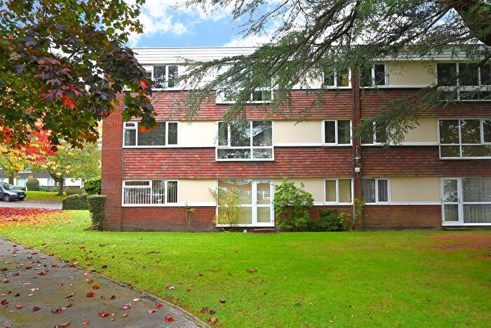 2 Bedroom Flat For Sale In Stockdale Place, Edgbaston, Birmingham, B15