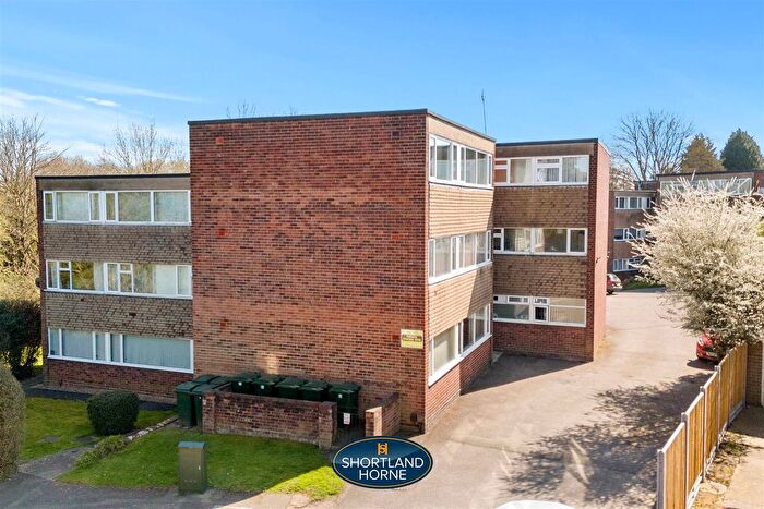 2 Bedroom Flat To Rent In Balmoral Close, Wyken, Coventry, CV2