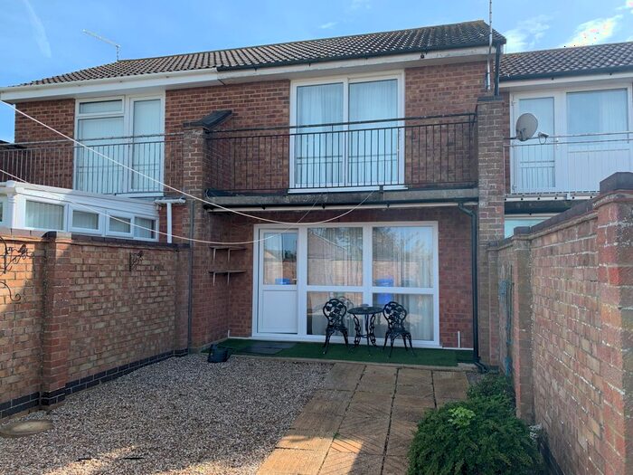 2 Bedroom Terraced House To Rent In Kipling Close, Kessingland, NR33