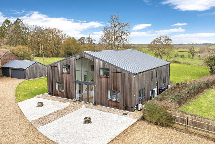 4 Bedroom Detached House For Sale In Church Road, Catworth, Huntingdon, Cambridgeshire, PE28