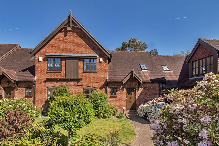 3 Bedroom Terraced House For Sale In Hildenbrook Farm, Hildenborough - Chain Free, TN11