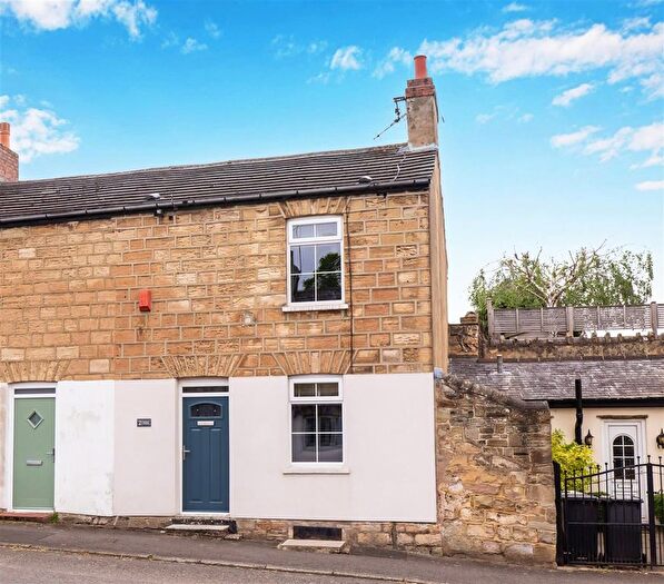 2 Bedroom Cottage For Sale In Northern Cottages, Aberford, Leeds, LS25