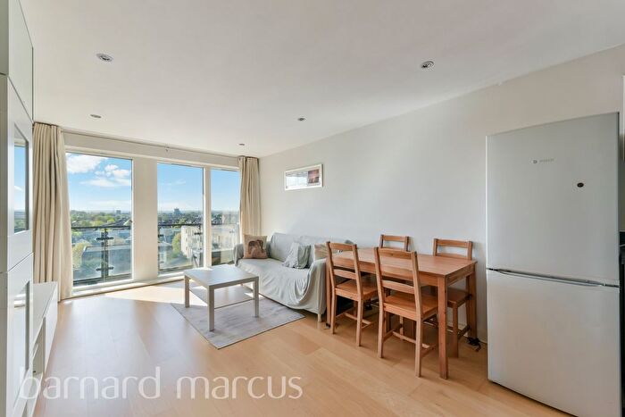 2 Bedroom Flat To Rent In Durnsford Road, London, SW19