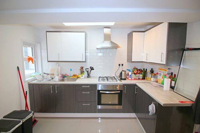 5 Bedroom Terraced House To Rent In Sussex Street, London, E13
