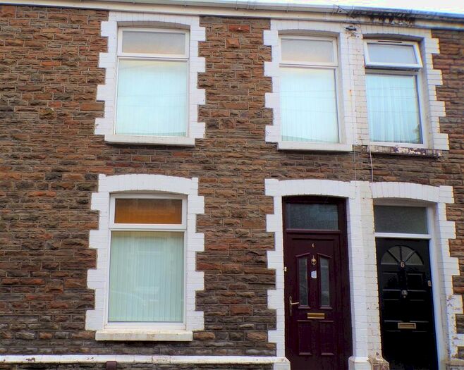 3 Bedroom Terraced House For Sale In Charles Street, Neath, SA11