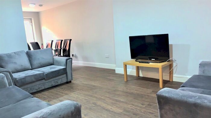 6 Bedroom Terraced House To Rent In Cardigan Terrace, Heaton, Newcastle Upon Tyne, NE6