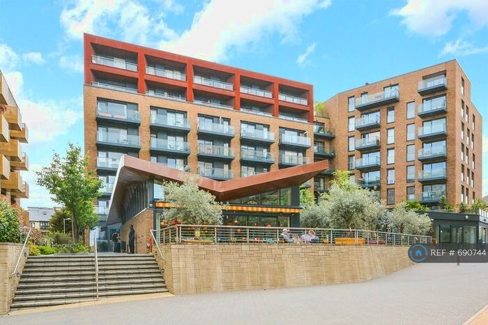 1 Bedroom Flat To Rent In Seafarer Way, London, SE16