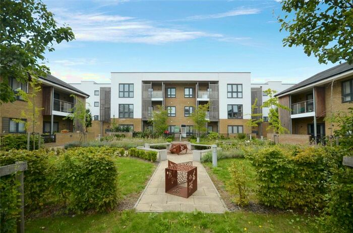 1 Bedroom Apartment To Rent In Goldlay Gardens, Chelmsford, Essex, CM2