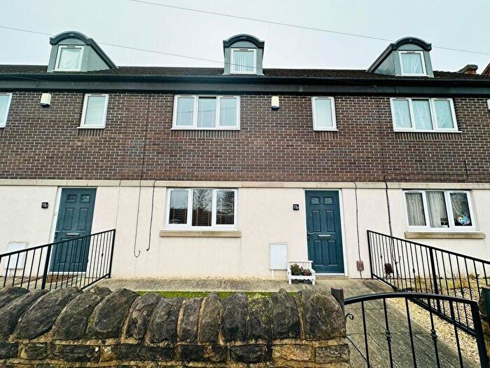 3 Bedroom House To Rent In Porchester Road, NG3