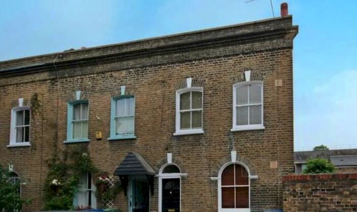 1 Bedroom Flat To Rent In Monnow Road, Bermondsey, SE1